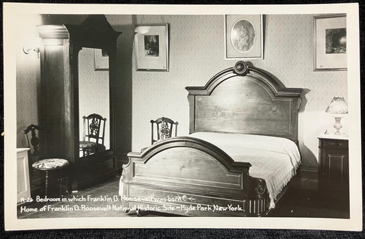 RPPC - Bedroom in which Franklin D. Roosevelt was Born Home of Franklin D. Roosevelt National Historic Site - Hyde Park, New York