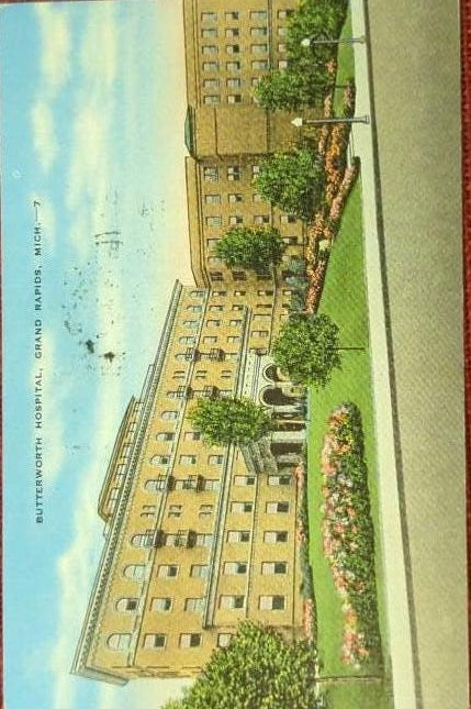 Butterworth Hospital - Grand Rapids, Michigan - Vintage Linen Postcard