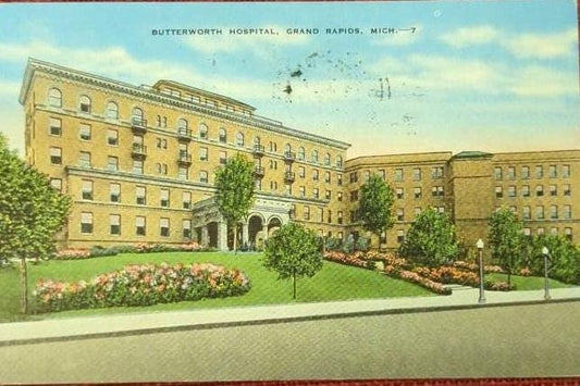 Butterworth Hospital - Grand Rapids, Michigan - Vintage Linen Postcard