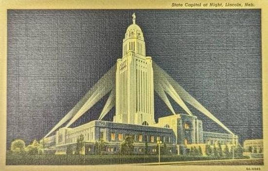Nebraska State Capitol - Lincoln, Nebraska -  Linen Postcard 1940s