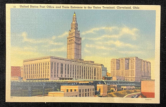 United States Post Office - Train Entrance to the Union Terminal - Cleveland, Ohio - 1930s Postcard