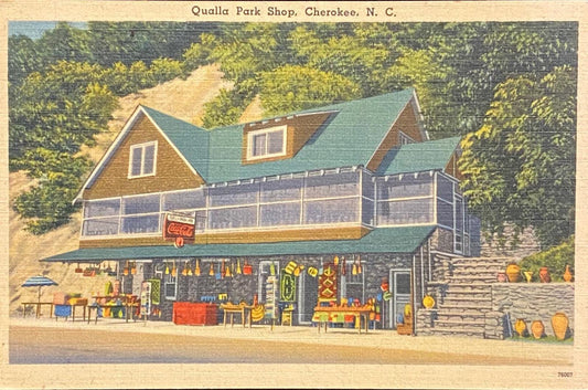 Qualla Park Shop - Cherokee, North Carolina - 1940s Linen Postcard