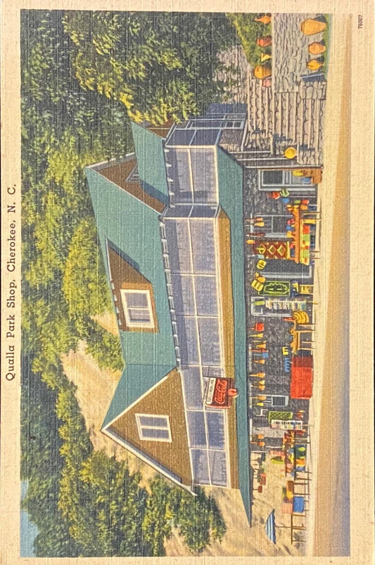 Qualla Park Shop - Cherokee, North Carolina - 1940s Linen Postcard