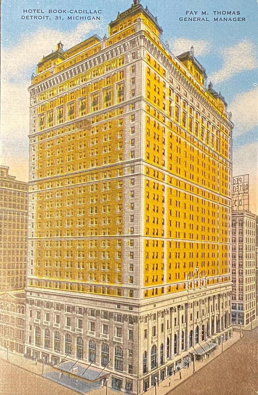 Hotel Book-Cadillac - Detroit - 31 - Michigan - 1940s Linen Postcard