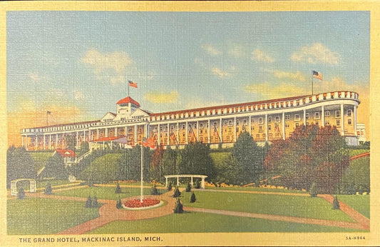 The Grand Hotel - Mackinac Island, Michigan - 1935 Linen Postcard