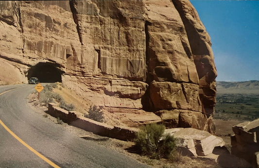 Colorado National Monument - Vintage Postcard