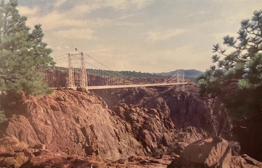 Royal Gorge Suspension Bridge - Colorado - Photo by F. Yockey - Vintage Postcard