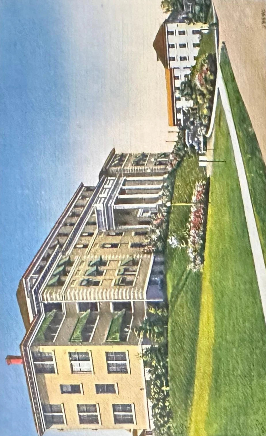 211 Ideal Hospital, Endicott, New York - Linen Postcard