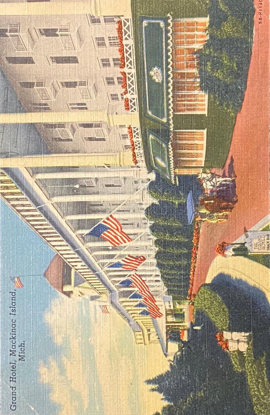 Grand Hotel - Mackinac Island, Michigan - 1954 Linen Postcard