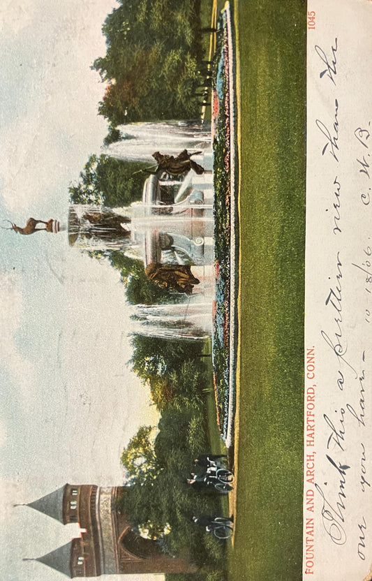 Fountain and Arch - Hartford, Connecticut - Vintage Postcard