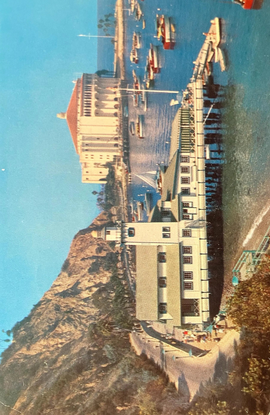 Yacht Club and Casino - Avalon Catalina Island, California - Photo: Geo. E. Watson - Vintage Postcard