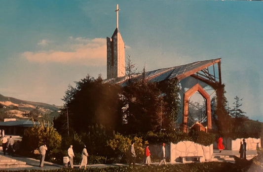 Wayfarers’ Chapel - Rancho Palos Verdes, California - Photo: Geo E. Watson - Vintage Church Postcard