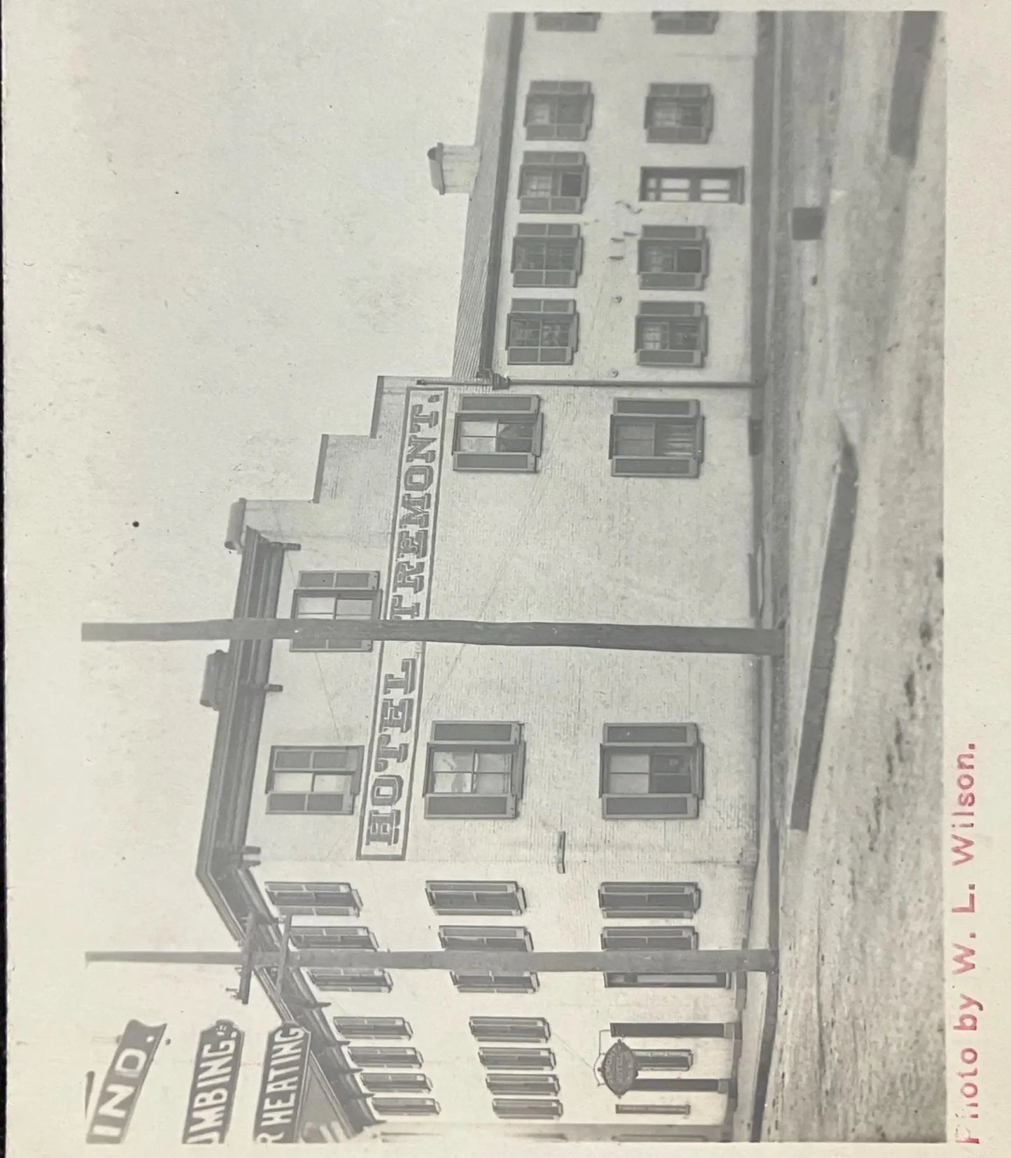RPPC - Hotel Tremont - Photo by W. L. Wilson. - Vintage pre 1906 Hotel Postcard
