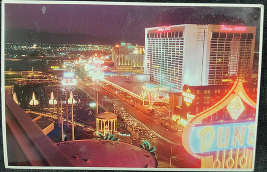 Night Lights on the Fabulous Strip - Las Vegas, Nevada - Photo: Brent - Vintage Lake Postcard