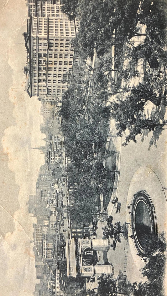 Washington Square with Memorial Arch, New York City, New York - Vintage Postcard