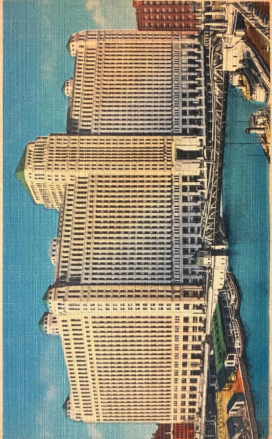 Merchandise Mart Bldg., Chicago, Illinois - Vintage Postcard