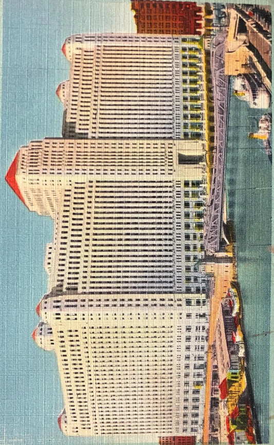 The Merchandise Mart, Chicago, Illinois - Vintage Postcard