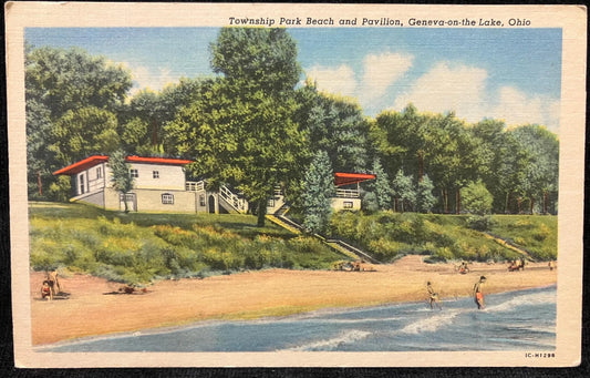 Township Park Beach and Pavilion, Geneva-on-the-Lake, Ohio - Vintage Lodge Postcard