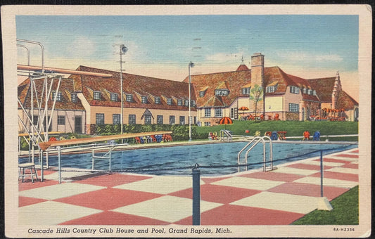 Cascade Hills Country Club House and Pool, Grand Rapids, Michigan - Vintage Country Club Postcard
