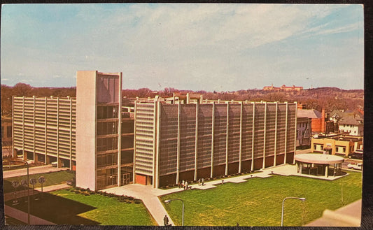 Damon Parkade - Rochester, Minnesota - Vintage Postcard
