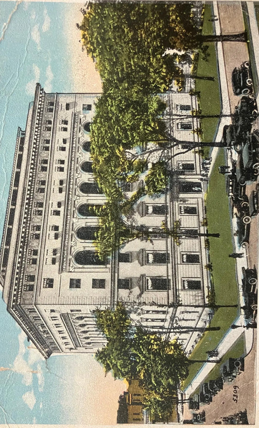 Detroit Athletic Club, Detroit, Michigan - Vintage Postcard