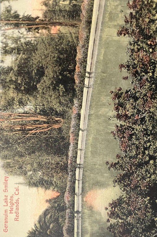 Geranium Lake Smiley Heights, Redlands, California [TYPO: "Geranuim"] - Vintage Postcard