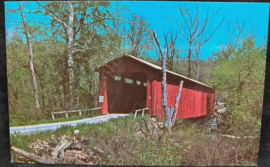 Cataract Bridge in Owen County, Indiana - Cataract Falls Bridge - Photo: Mitchell - Vintage Covered Bridge Postcard