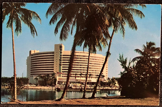 Fontainebleau Hotel in Miami Beach, Florida - Vintage Hotel Postcard