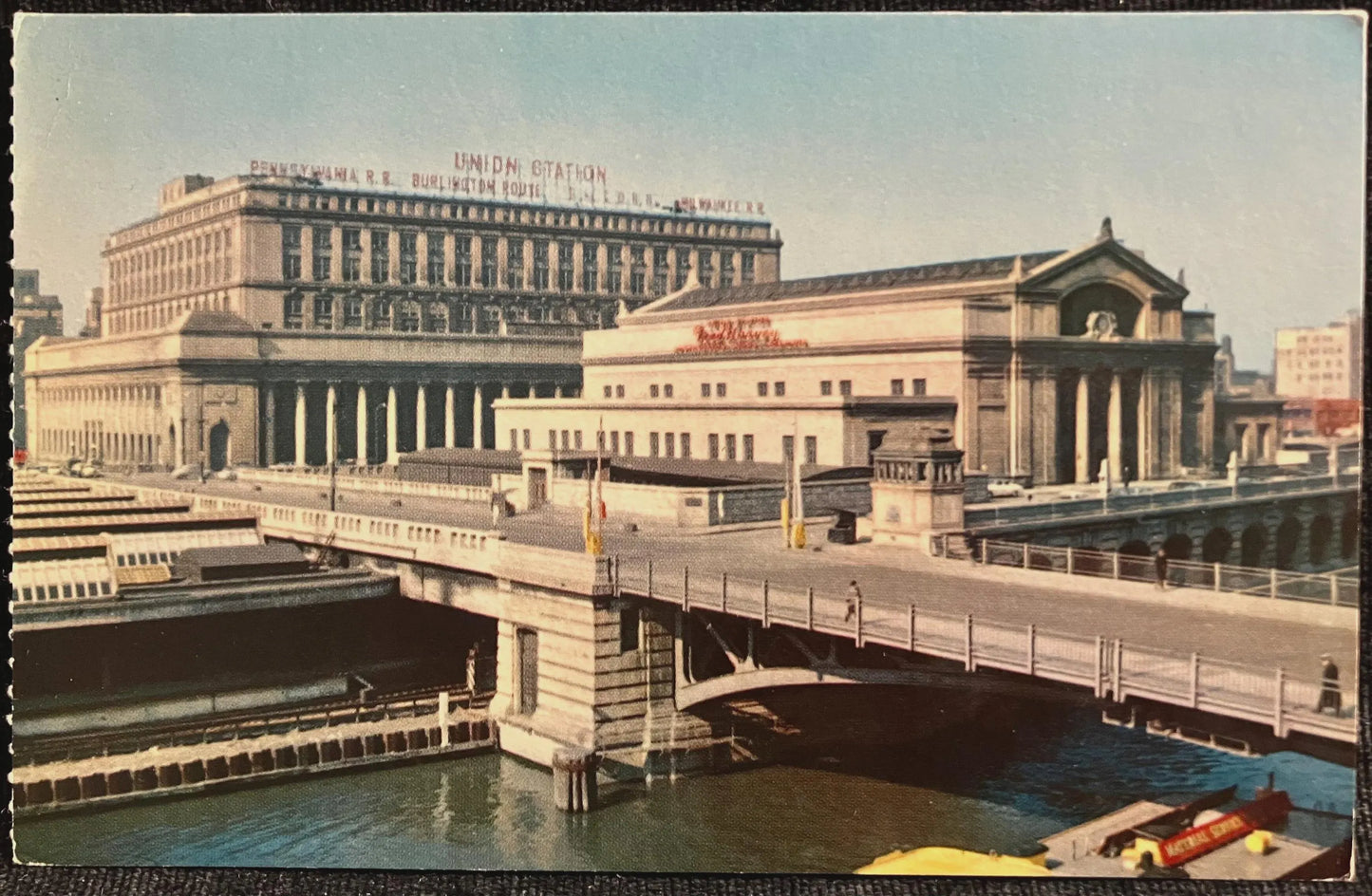Chicago’s Union Station - Jackson Blvd. Bridge - Illinois - Photo: Wm. H. Nawodlyo - Vintage Train Postcard