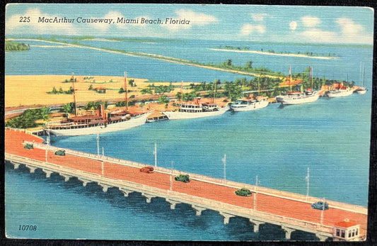 MacArthus Causeway, Miami Beach, Florida - Vintage Postcard