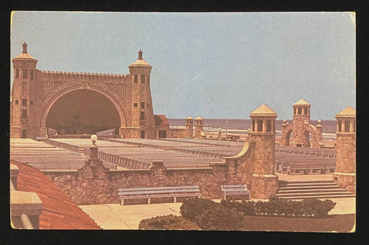 Band Shell, Daytona Beach, Florida - Vintage Architecture Postcard