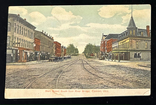 State Street, South from River Bridge, Fremont, Ohio - Vintage Postcard