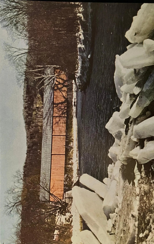 Covered Bridge over the Ottauquechee River in Vermont - Vintage Postcard
