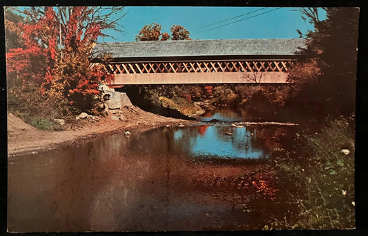 The Middle Bridge in Woodstock, Vermont - Vintage Postcard