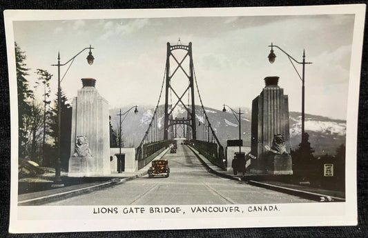 RPPC - Lions Gate Bridge, Vancouver, Canada, 1939 - Made in Canada - Vintage International Postcard