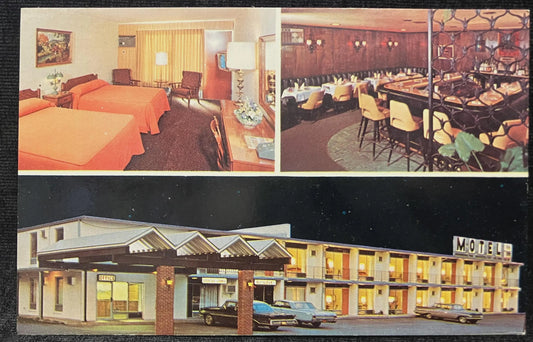 The Motel Inn Towne - Stroudsburg, Pennsylvania - Photo by A. W. Koster - Vintage Postcard