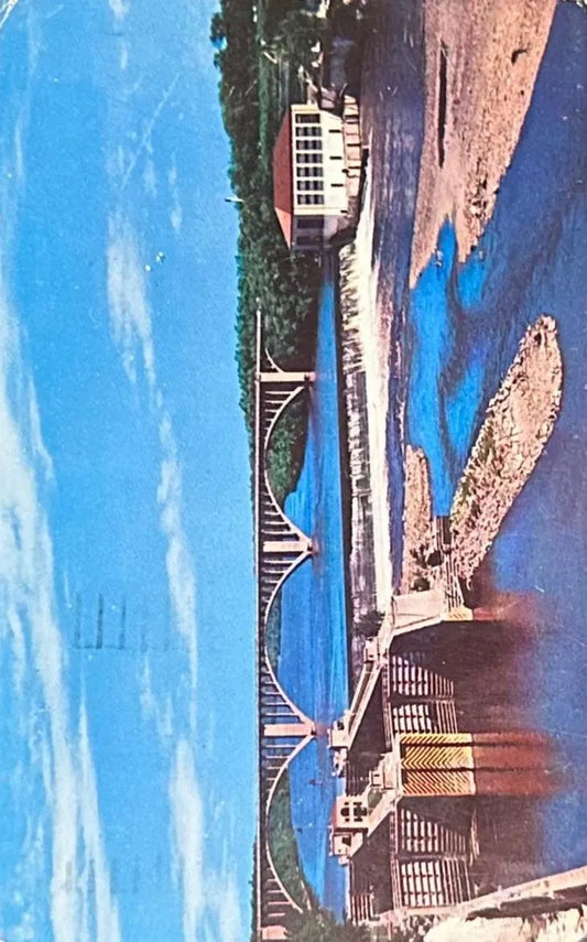 US Government Dam and Locks and Ford Bridge - Minneapolis, Minnesota - Vintage Postcard
