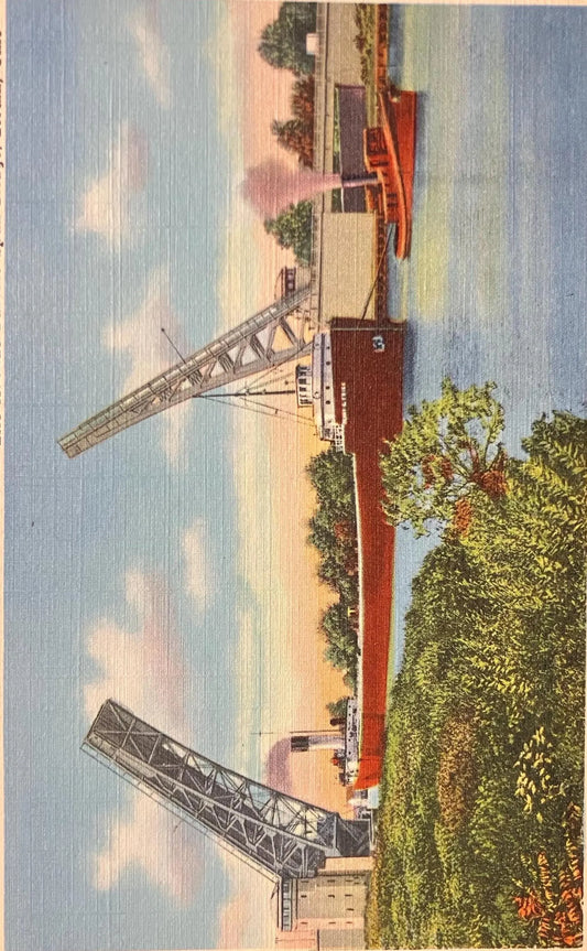 Erie Avenue Bascule Span Bridge, Loraine, Ohio - Vintage Linen Bridge Postcard
