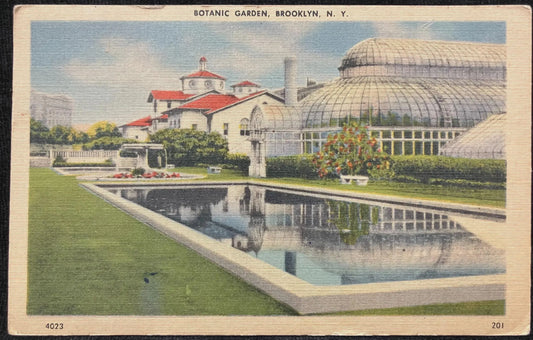 Botanic Garden, Brooklyn, New York - Vintage Postcard