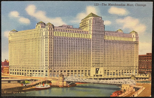 The Merchandise Mart, Chicago, Illinois - Vintage Postcard