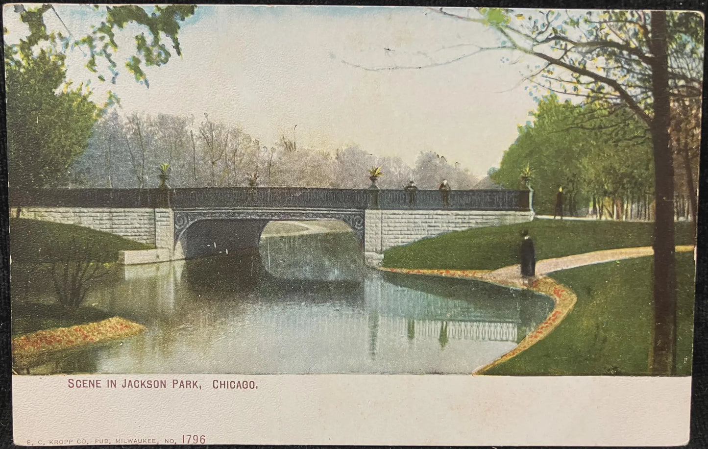Scene in Jackson Park, Chicago, Illinois - E. C. Kropp Co. Pub. Milwaukee No. 1796 - Vintage Park Postcard