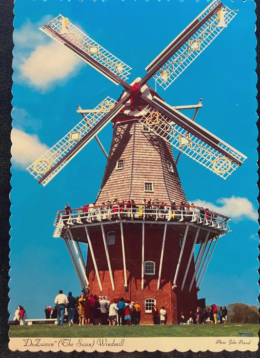 De Zwaan (The Swan) Windmill - Photo by John Penrod - Holland, Michigan - Vintage Postcard
