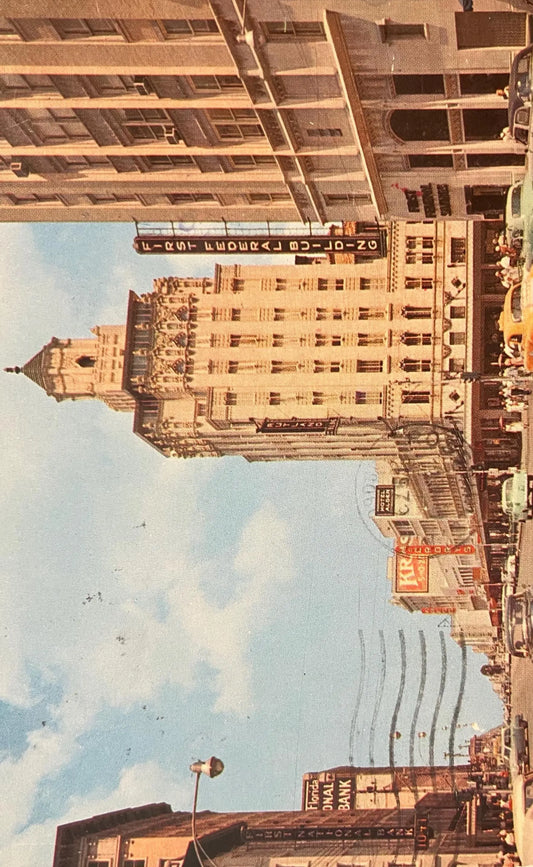 Central Avenue and Rutland Building in St. Petersburg, Florida - Vintage Postcard