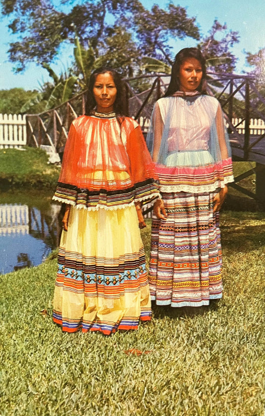 Seminole Indian Girls at the Aquaglades - Fort Lauderdale, Florida - Photo by Robert F. Wasman - Vintage Postcard