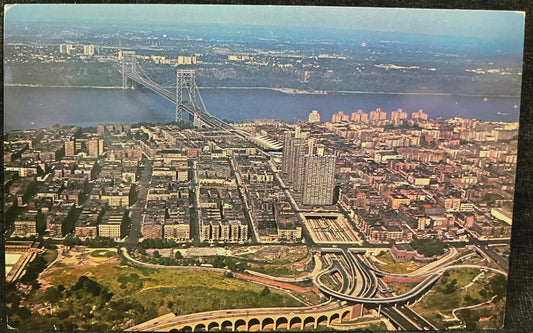 George Washington Bridge and Hudson River connecting New York and New Jersey - Vintage Postcard