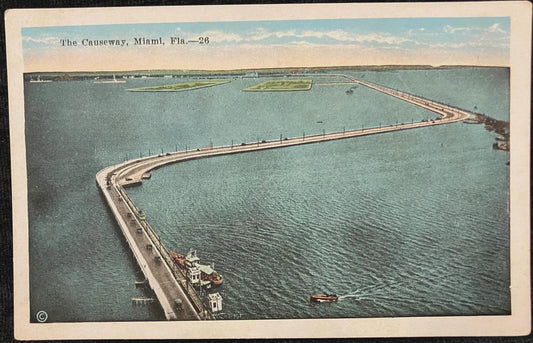 The Causeway, Miami, Florida - Vintage Road Postcard