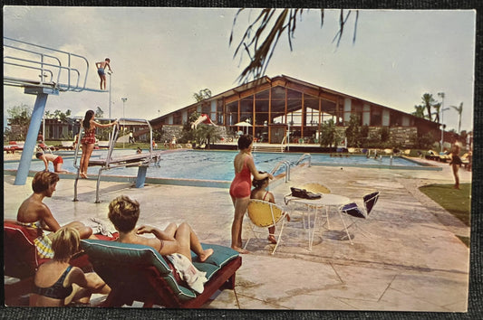 Cape Coral Yacht and Racquet Club - Cape Coral, Florida - Vintage Postcard