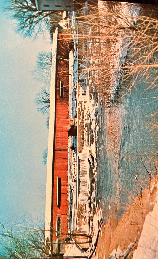 Bridgeton Bridge over Big Raccoon Creek - Parke County, Indiana - Photo: Mitchell - Vintage Covered Bridge Postcard