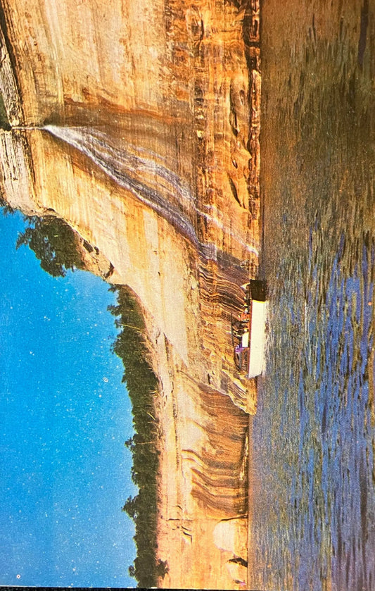 Arch Rock, Mackinac Island, Michigan's Upper Peninsula - Vintage Postcard