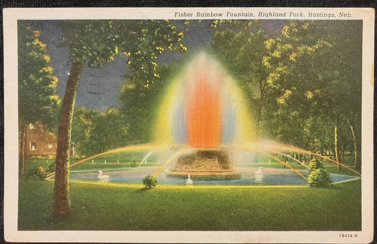 Fisher Rainbow Fountain, Highland Park, Hastings, Nebraska - Vintage Linen Postcard